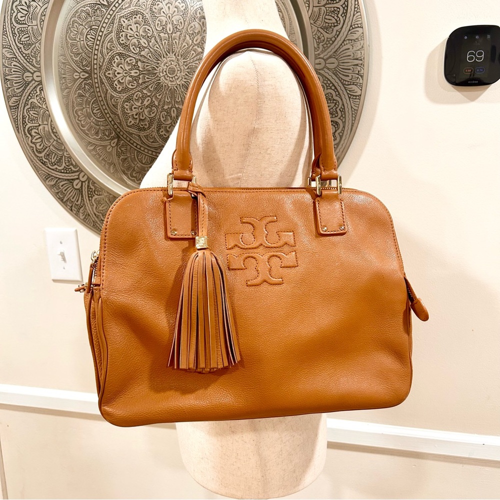 TORY BURCH Rotal tan Thea triple zipper handbag - Great size!! - Picture 3 of 12